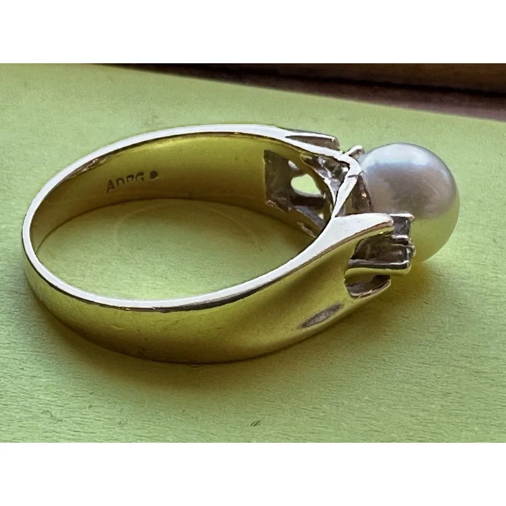 14K Gold Pearl & Diamond Ring Vintage Classic Setting Imprint‎ ADRG Heart size 7